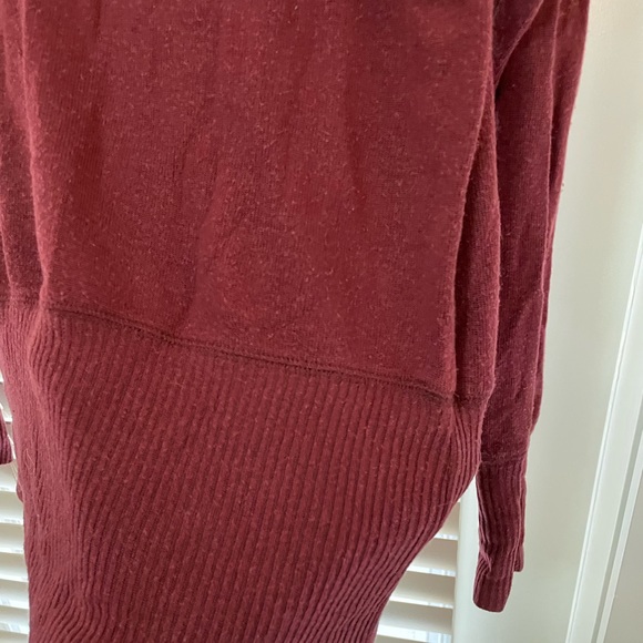 LNA sweater - Picture 2 of 4